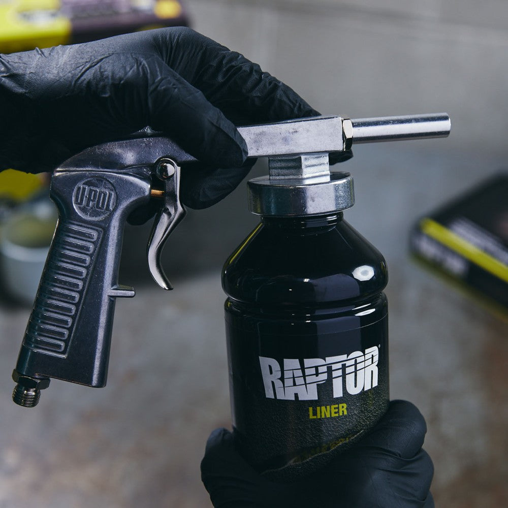 Raptor Liner Black Kit 4L + Spray Gun RLB/S4 - South East Clearance Centre