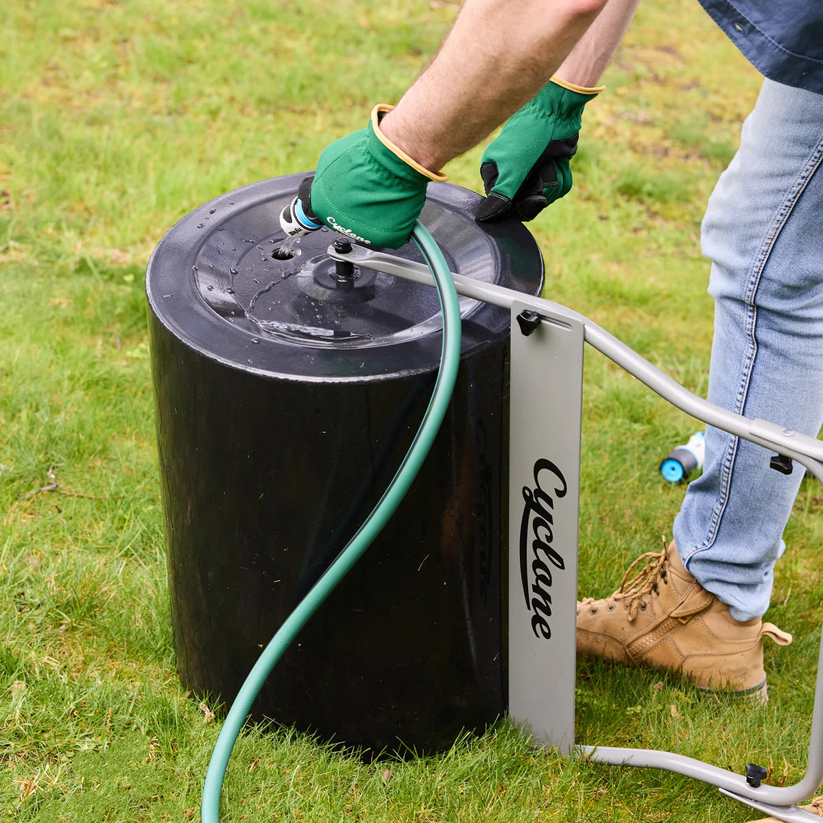 Cyclone 60L Steel Garden Roller (slightly damaged outer box)